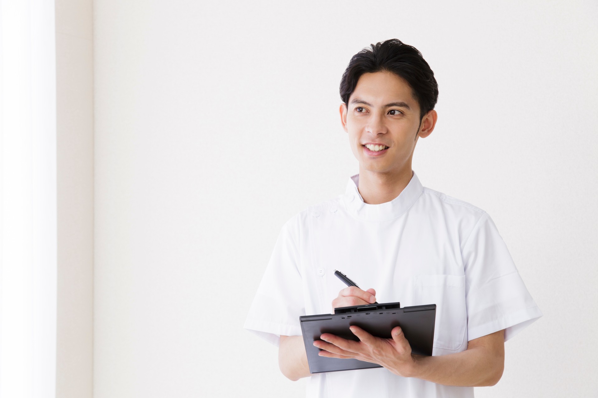 幅広い症状に対応し、根本的な原因を見つけ出す施術を心がけております